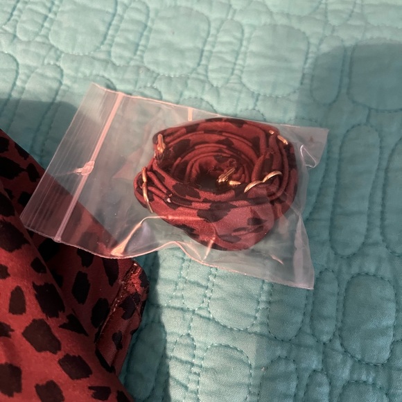 Swimsuit - Picture 2 of 5